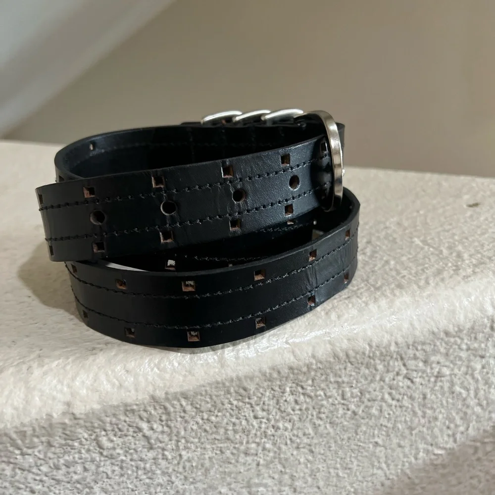 Men's size 42‎ Black Triple-Ring perforated Leather Belt western work Casual